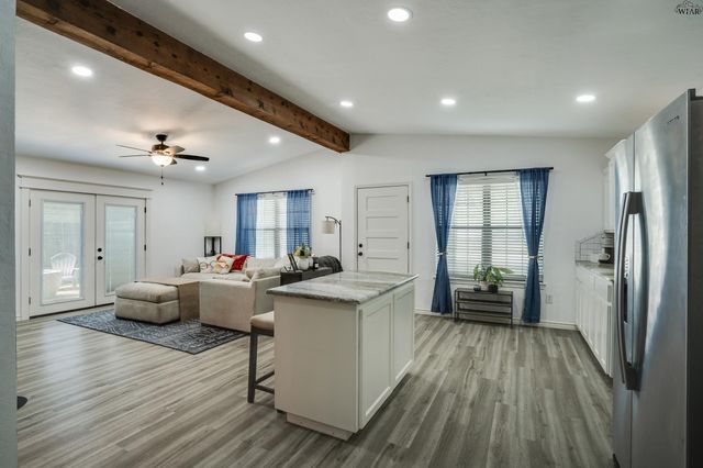 3007 BLANTON STREET, Wichita Falls, TX 76308