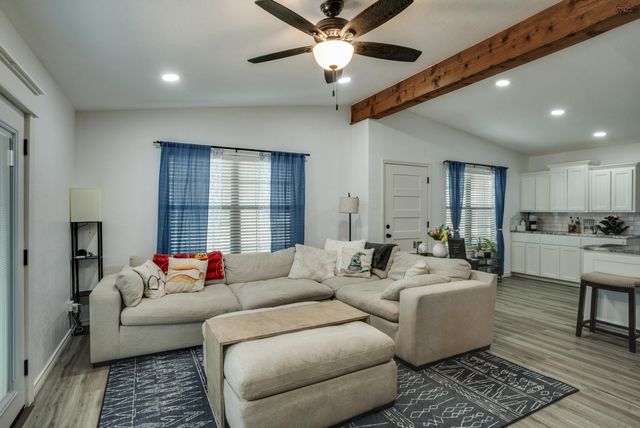 3007 BLANTON STREET, Wichita Falls, TX 76308