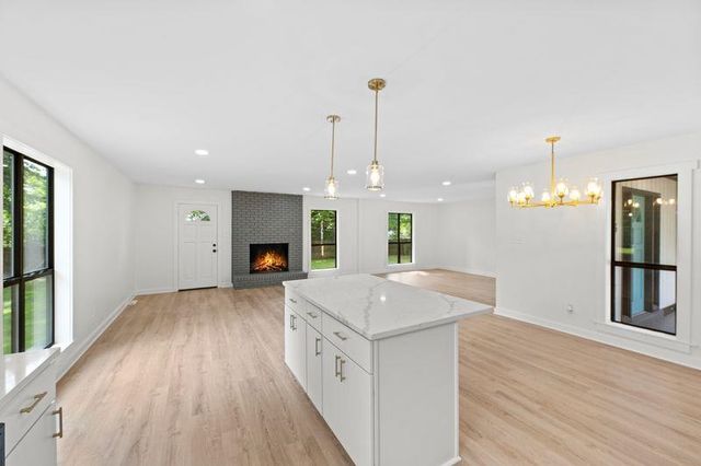 4076 OAK ROAD RD, Bartlett, TN 38135
