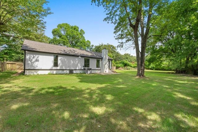 4076 OAK ROAD RD, Bartlett, TN 38135