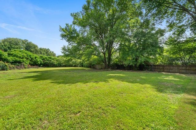 4076 OAK ROAD RD, Bartlett, TN 38135