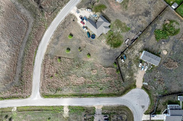 256 Bianca CIR, Del Valle, TX 78617