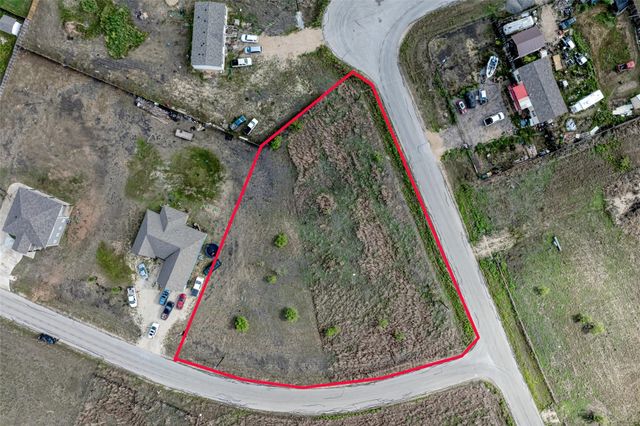 256 Bianca CIR, Del Valle, TX 78617