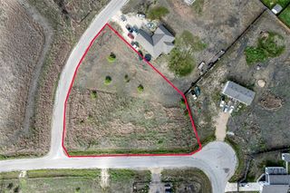 256 Bianca CIR, Del Valle, TX 78617