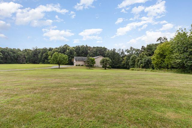 17020 Holtz Road, Lowell, IN 46356