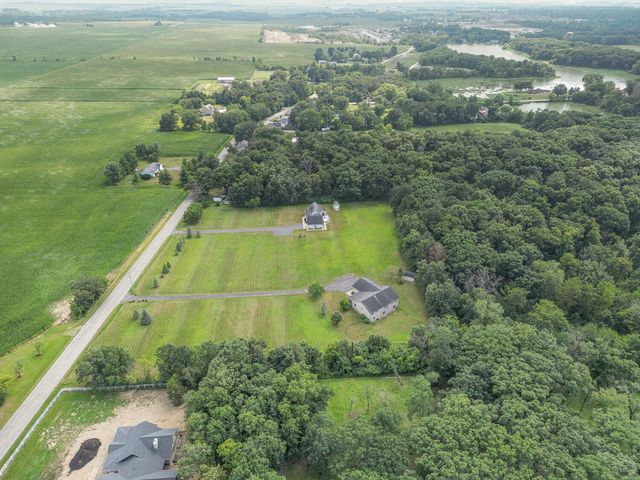 17020 Holtz Road, Lowell, IN 46356