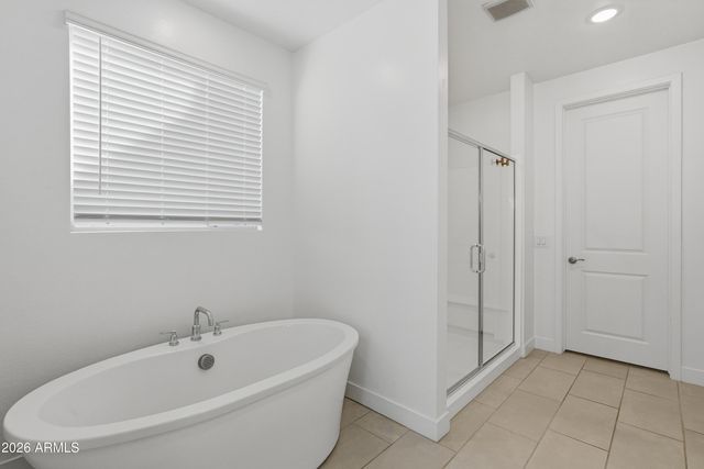 12020 W PARKWAY Lane, Avondale, AZ 85323