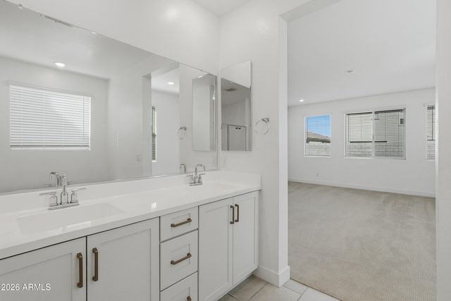 12020 W PARKWAY Lane, Avondale, AZ 85323