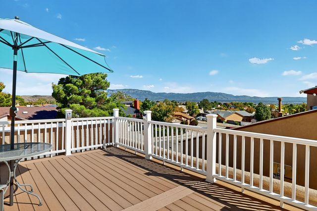 7413 Target Lane NW, Albuquerque, NM 87120