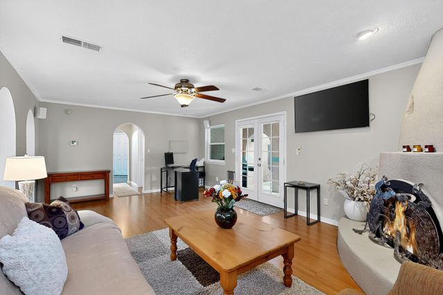 7413 Target Lane NW, Albuquerque, NM 87120