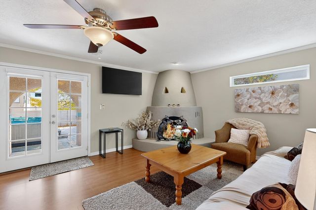 7413 Target Lane NW, Albuquerque, NM 87120