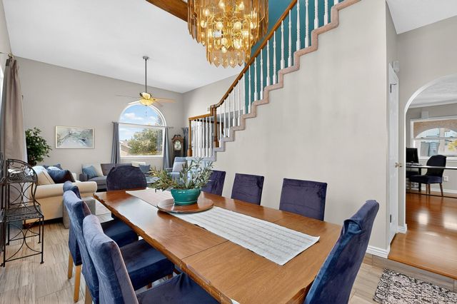 7413 Target Lane NW, Albuquerque, NM 87120