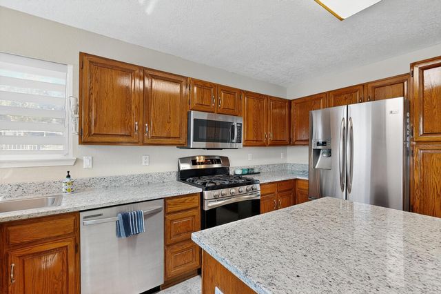 7413 Target Lane NW, Albuquerque, NM 87120