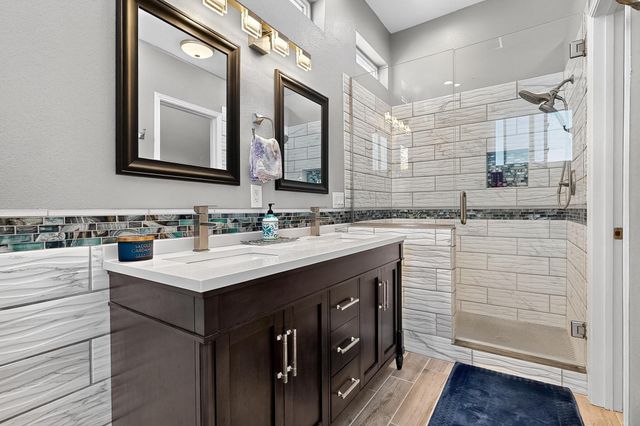 7413 Target Lane NW, Albuquerque, NM 87120