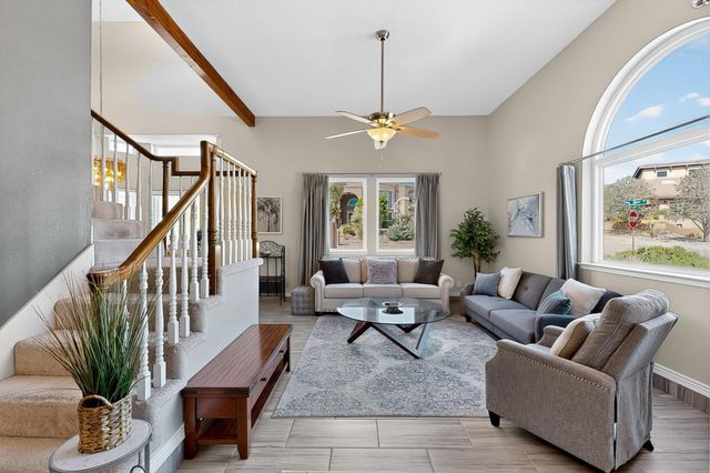 7413 Target Lane NW, Albuquerque, NM 87120