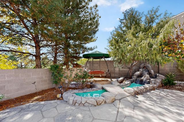 7413 Target Lane NW, Albuquerque, NM 87120