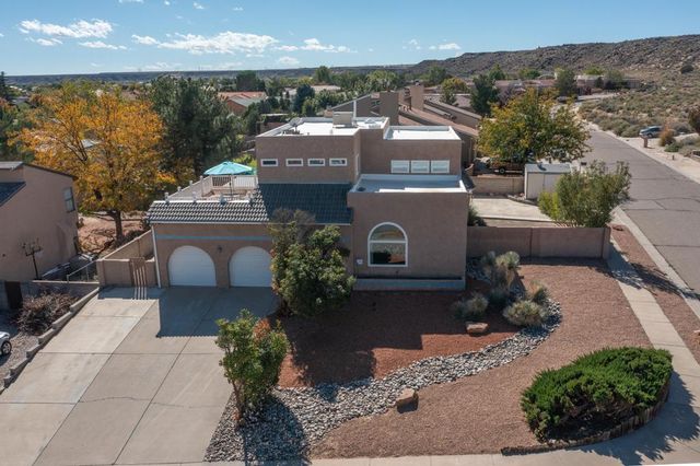 7413 Target Lane NW, Albuquerque, NM 87120