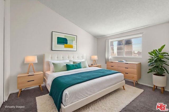 5033 W Avenue L10 4, Lancaster, CA 93536