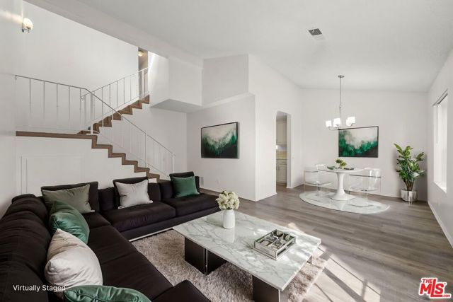 5033 W Avenue L10 4, Lancaster, CA 93536