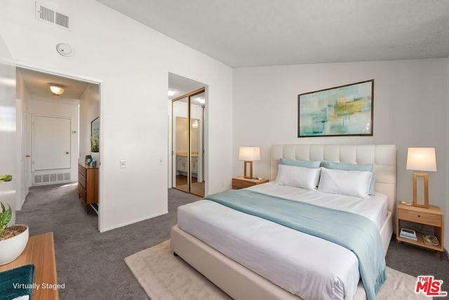 5033 W Avenue L10 4, Lancaster, CA 93536