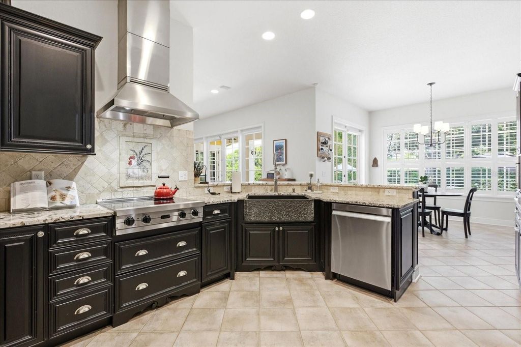 Image 23 of property listing at 2635 TRYON PLACE, Windermere, FL 34786