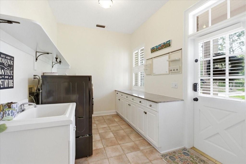Image 32 of property listing at 2635 TRYON PLACE, Windermere, FL 34786