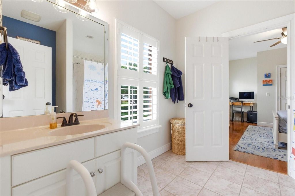 Image 46 of property listing at 2635 TRYON PLACE, Windermere, FL 34786