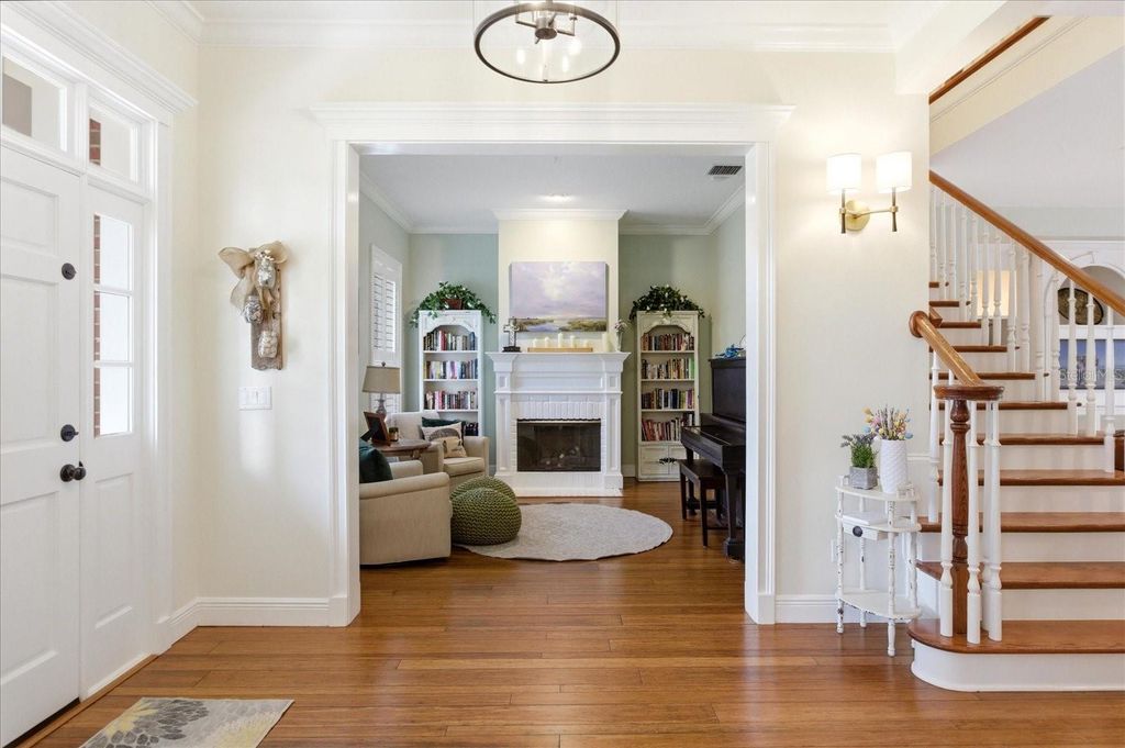 Image 9 of property listing at 2635 TRYON PLACE, Windermere, FL 34786