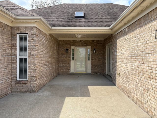 520 Wellington Way, Lexington, KY 40503