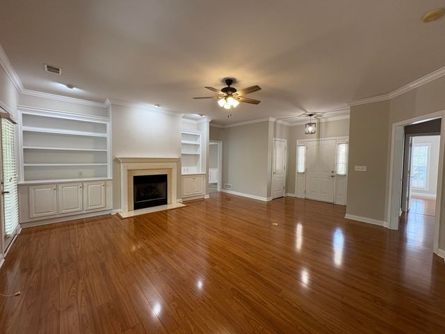 520 Wellington Way, Lexington, KY 40503