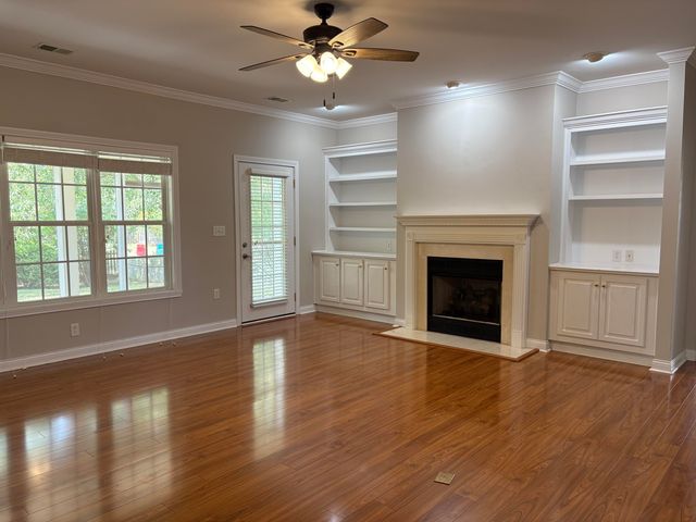 520 Wellington Way, Lexington, KY 40503