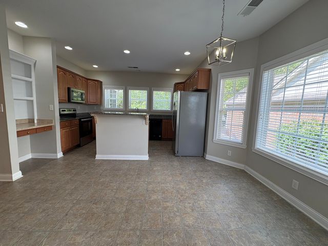 520 Wellington Way, Lexington, KY 40503