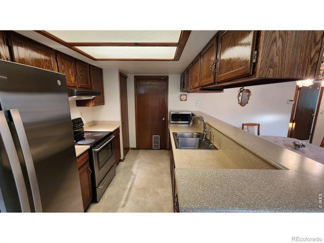 6239 Willow Lane, Boulder, CO 80301