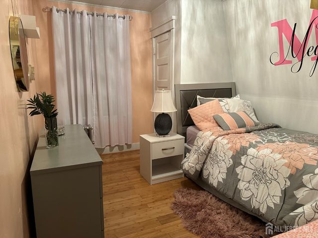 421 brace Avenue, Perth Amboy, NJ 08861