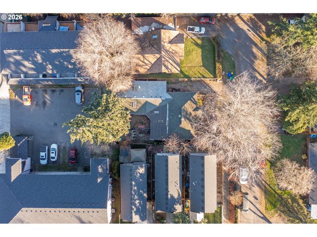 16901 Se IVON St, Portland, OR 97236