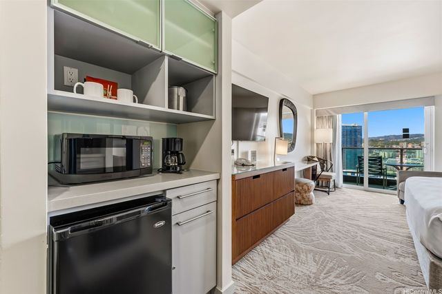 410 Atkinson Drive 3004, Honolulu, HI 96814