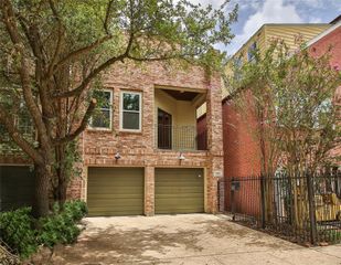 5006 Blossom Street, Houston, TX 77007