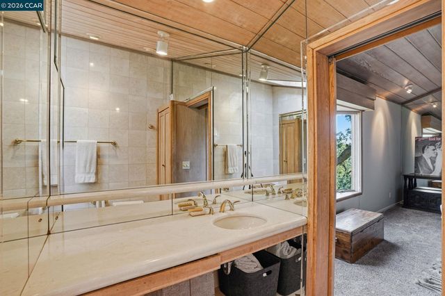 132 Rudgear Dr, Walnut Creek, CA 94596