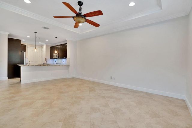 4559 Cadiz Circle, Palm Beach Gardens, FL 33418