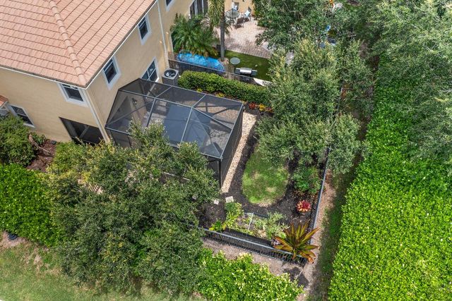 4559 Cadiz Circle, Palm Beach Gardens, FL 33418