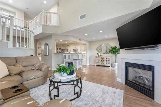 7700 E Viewrim, Anaheim Hills, CA 92808