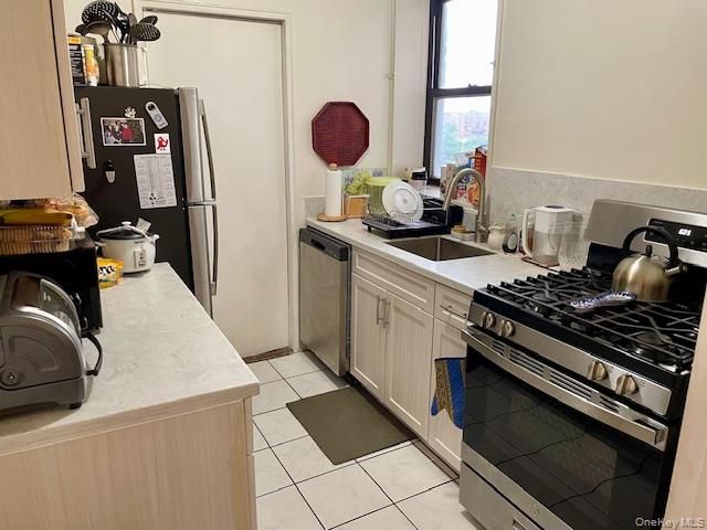 48-21 40th Street 4B, Sunnyside, NY 11104