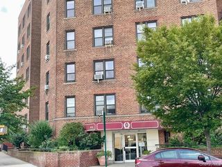 48-21 40th Street 4B, Sunnyside, NY 11104