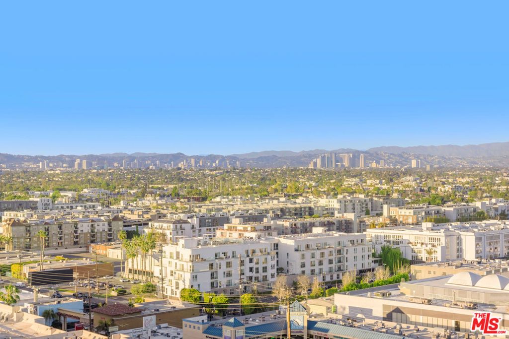13600 Marina Pointe Drive 1704, Marina Del Rey, CA 90292 — exterior