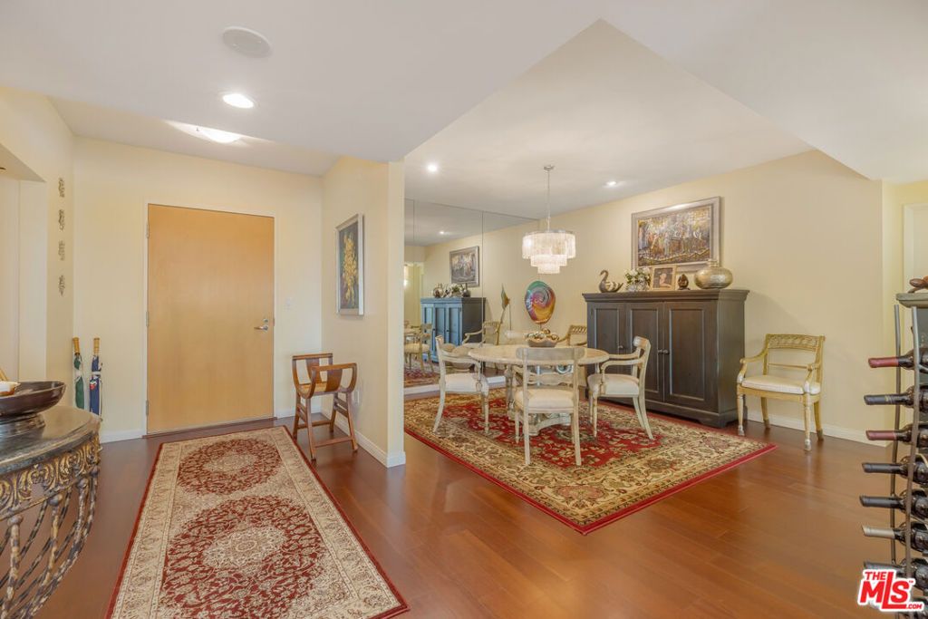 13600 Marina Pointe Drive 1704, Marina Del Rey, CA 90292 — photo 3