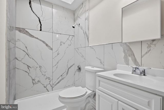 5540 MIRIAM RD, Philadelphia, PA 19124