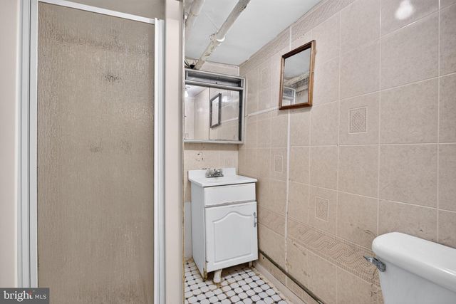 5540 MIRIAM RD, Philadelphia, PA 19124