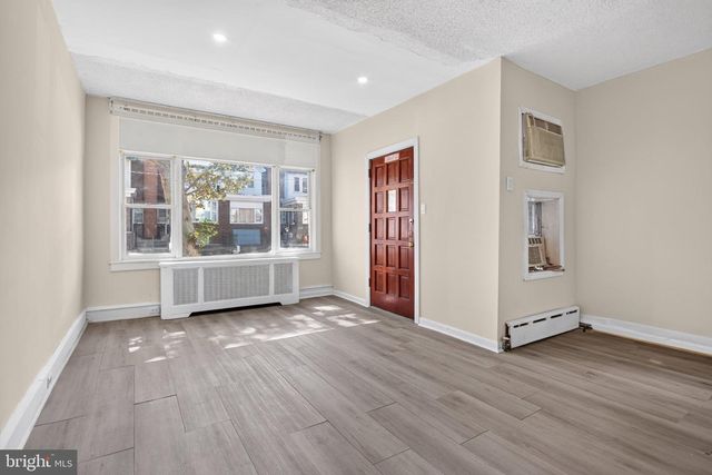 5540 MIRIAM RD, Philadelphia, PA 19124