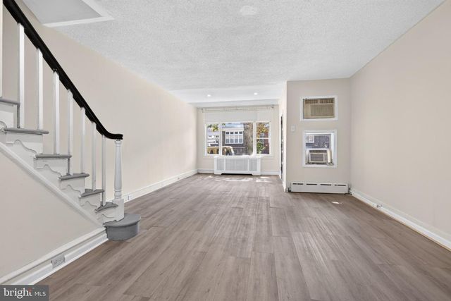 5540 MIRIAM RD, Philadelphia, PA 19124