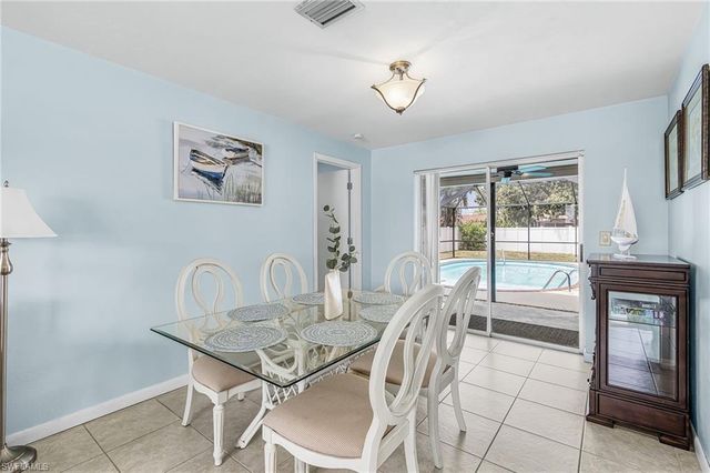 3122 SE 22nd PL, Cape Coral, FL 33904